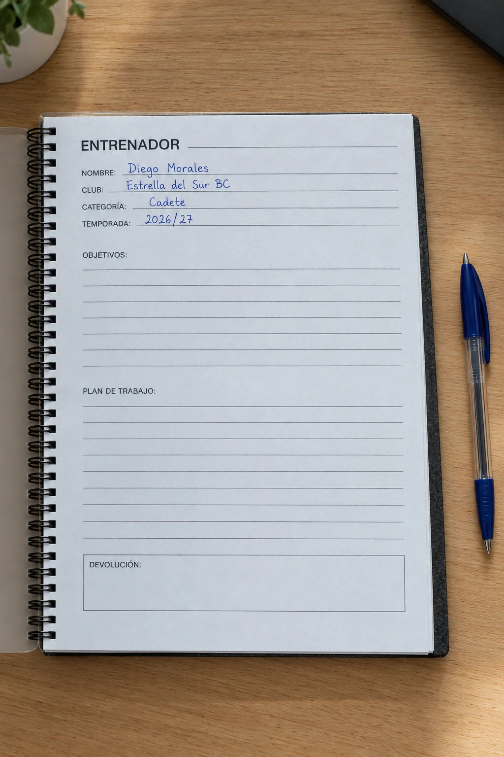 Ficha del entrenador rellenada